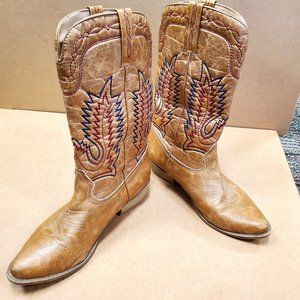 Women's Coconuts Cowgirl boots poncho natural style 7.5 brown red blue paisley